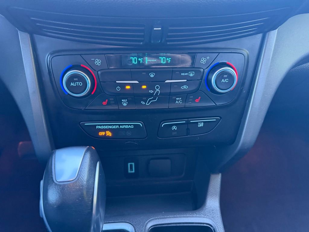 Used 2018 Ford Escape SEL image 36