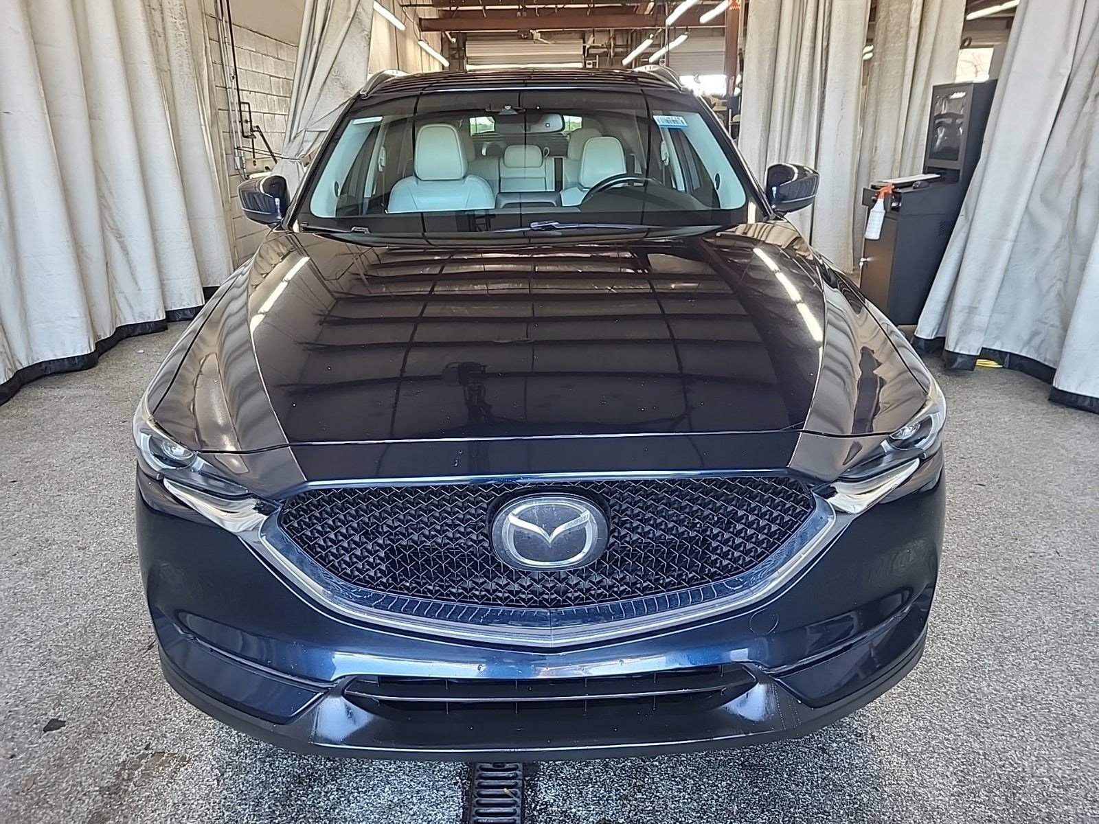 Used 2020 MAZDA CX-5 Grand Touring FWD image 2