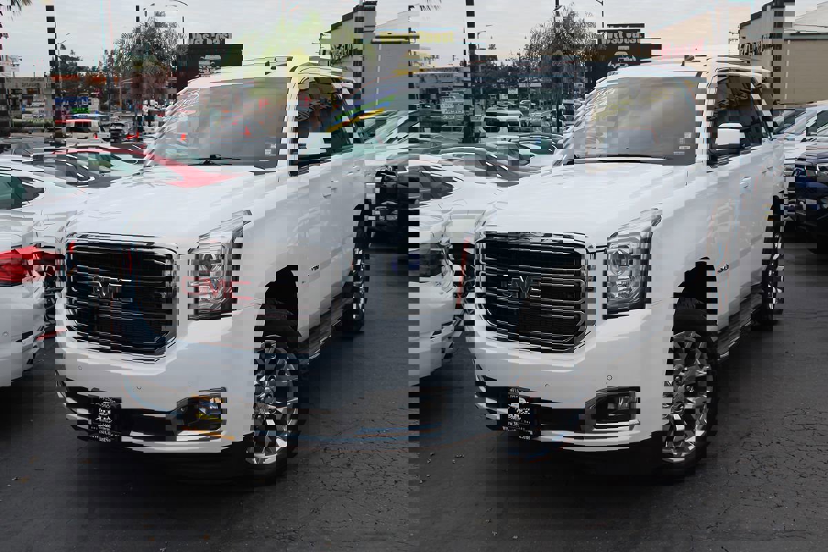 Used 2015 GMC Yukon SLT w/ Open Road Package image 44