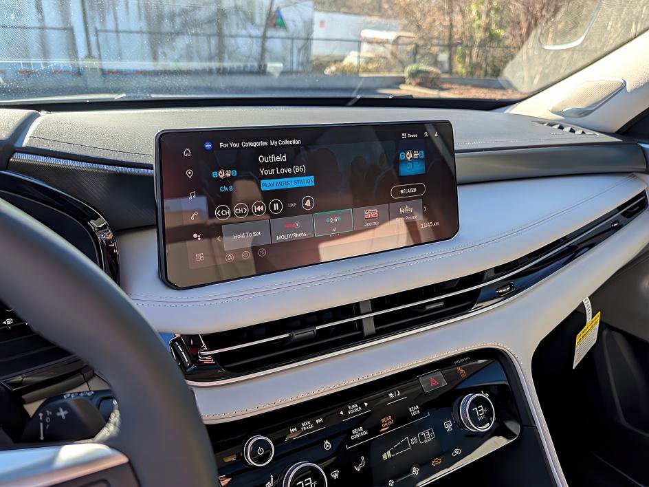 New 2026 INFINITI QX60 Luxe image 17