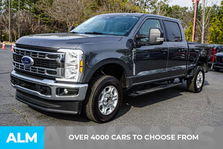 Used 2025 Ford F250 XLT image 2