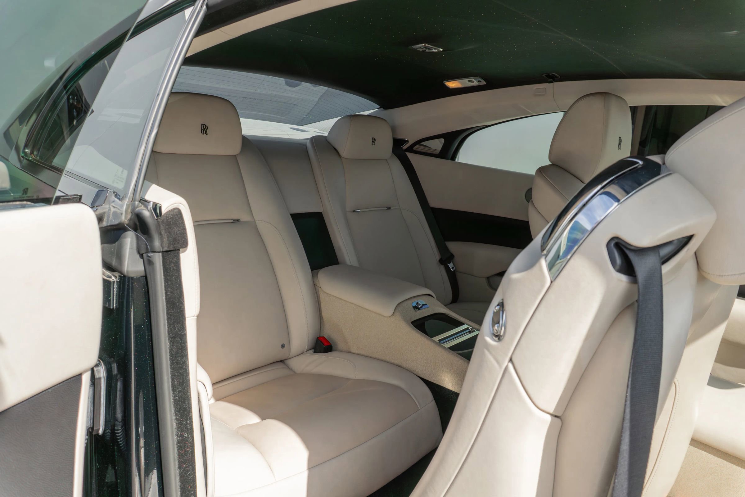 Used 2016 Rolls-Royce Wraith RWD image 60