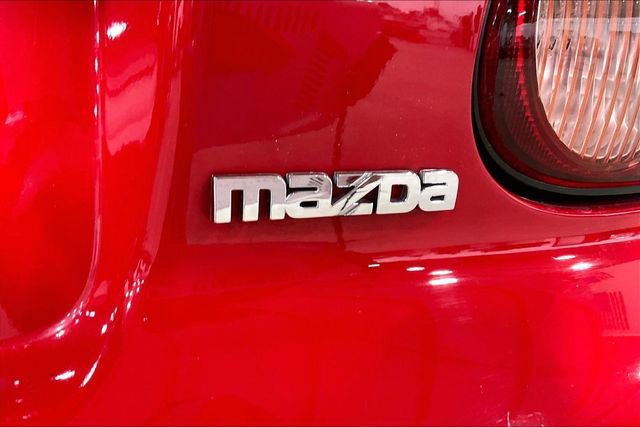 Used 2002 MAZDA MX-5 Miata image 8