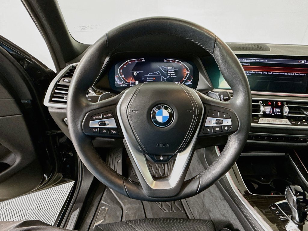 Used 2023 BMW X5 xDrive40i w/ Luxury Seating Package AWD/4WD image 11