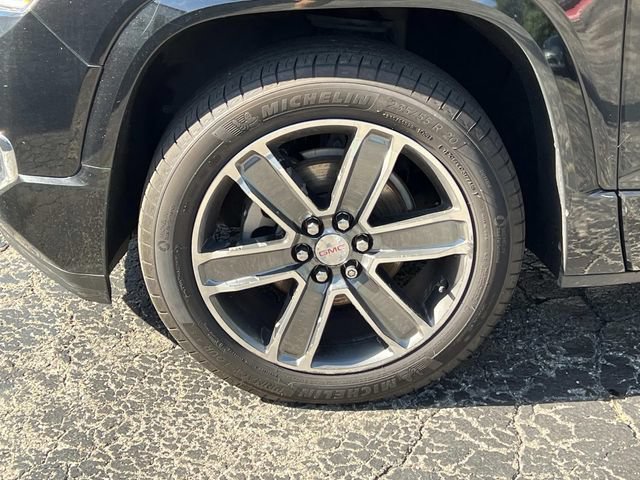 Used 2019 GMC Acadia Denali w/ Technology Package AWD/4WD image 7