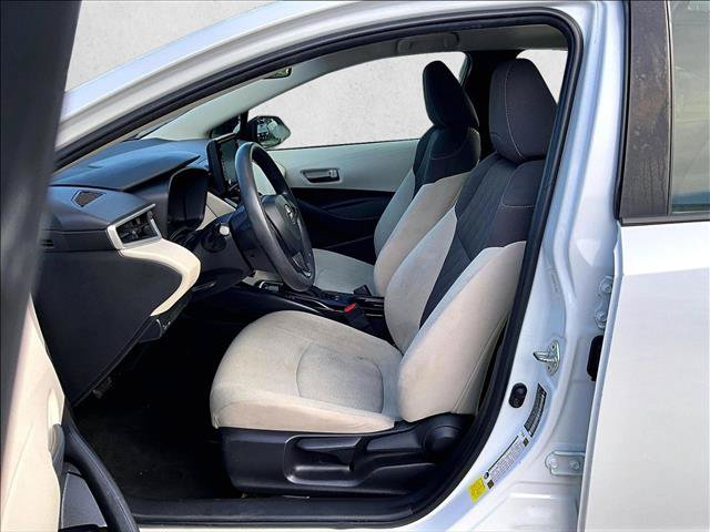Used 2022 Toyota Corolla LE FWD image 27