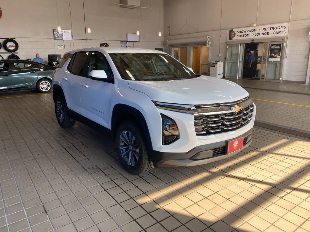 New 2026 Chevrolet Equinox LT w/ Convenience Package II image 15