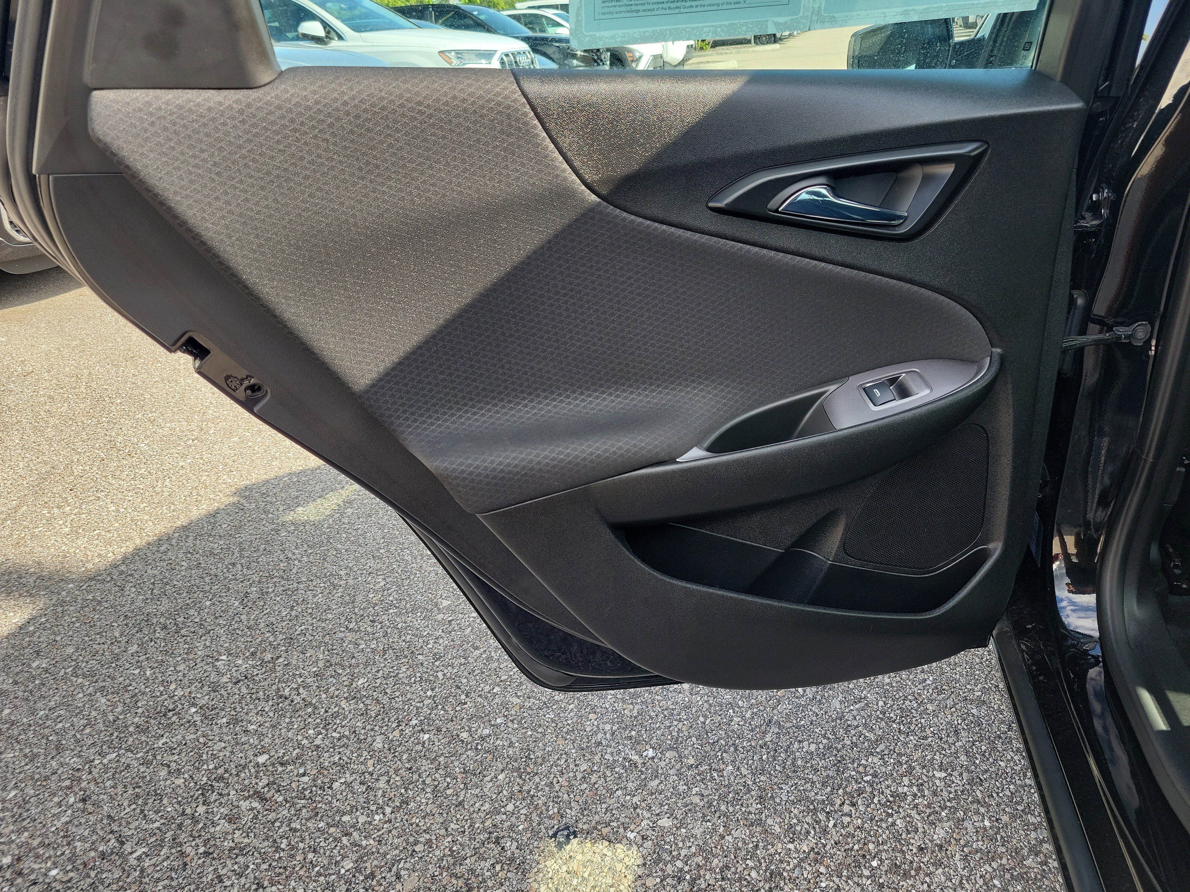 Used 2023 Chevrolet Malibu LT FWD image 14