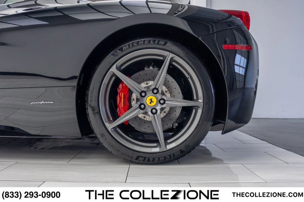 Used 2014 Ferrari 458 Italia Coupe RWD image 16