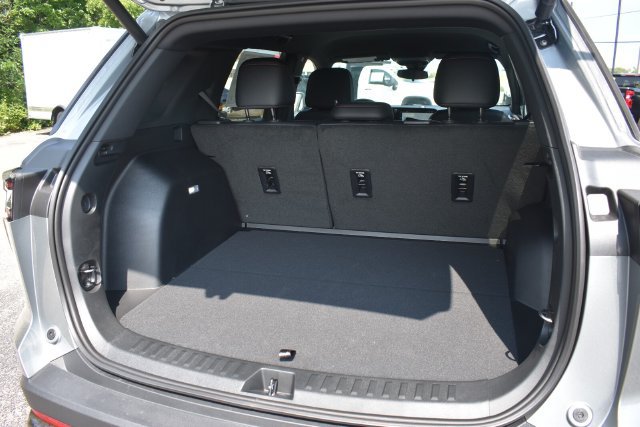New 2027 Chevrolet Equinox RS w/ Convenience Package III FWD image 20