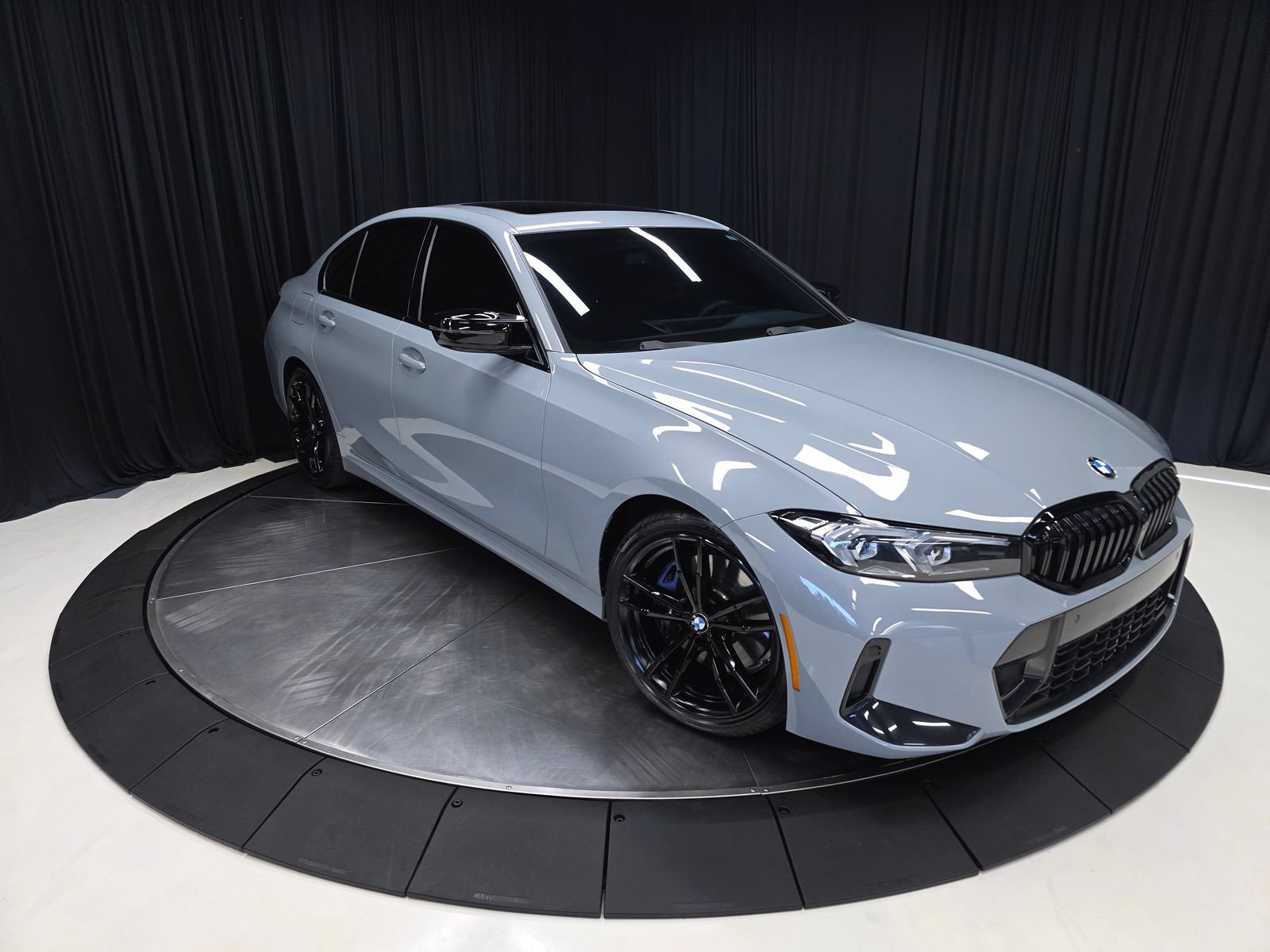 Used 2024 BMW M340i RWD image 15