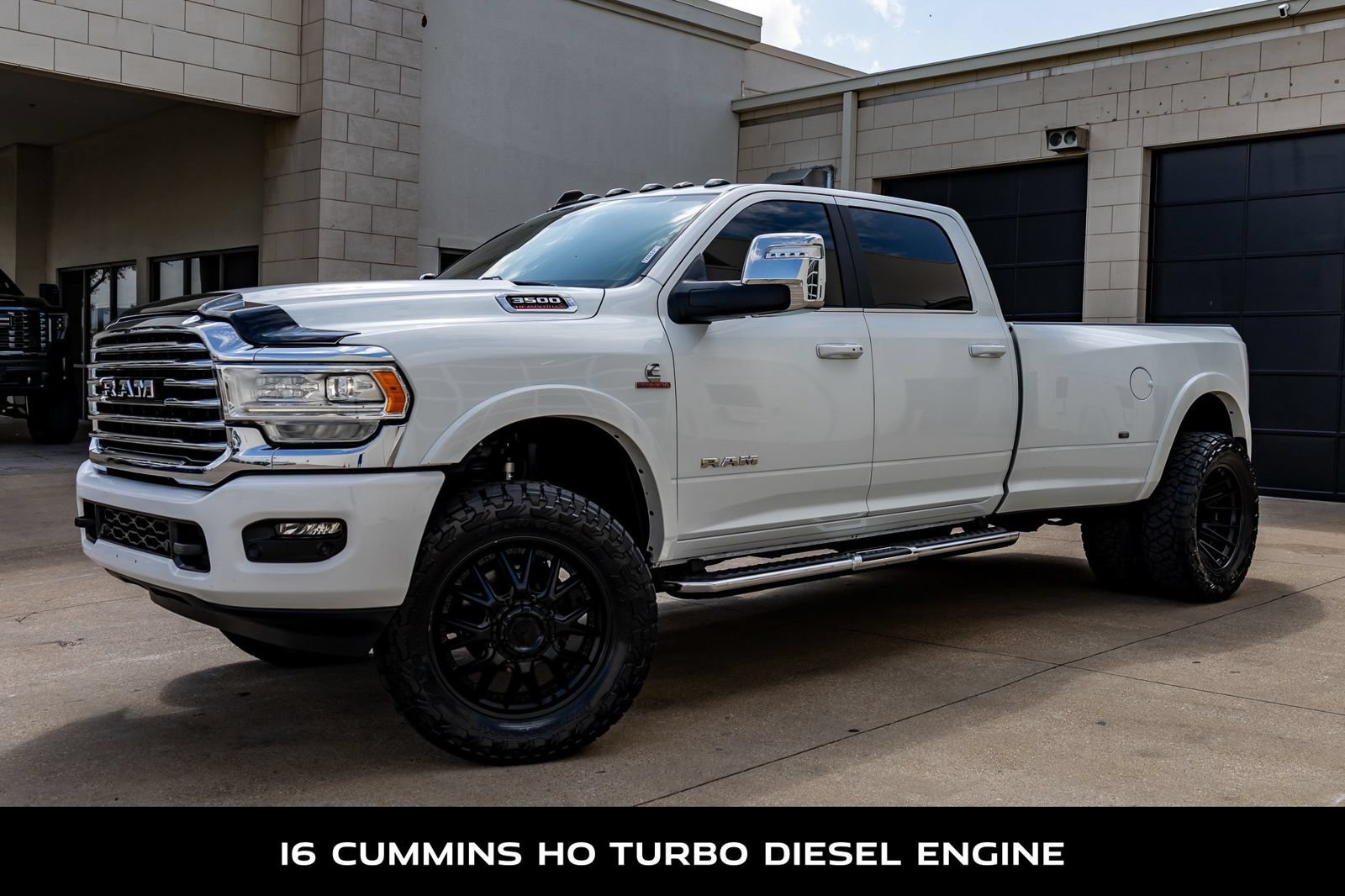 Used 2023 RAM 3500 Limited AWD/4WD image 5