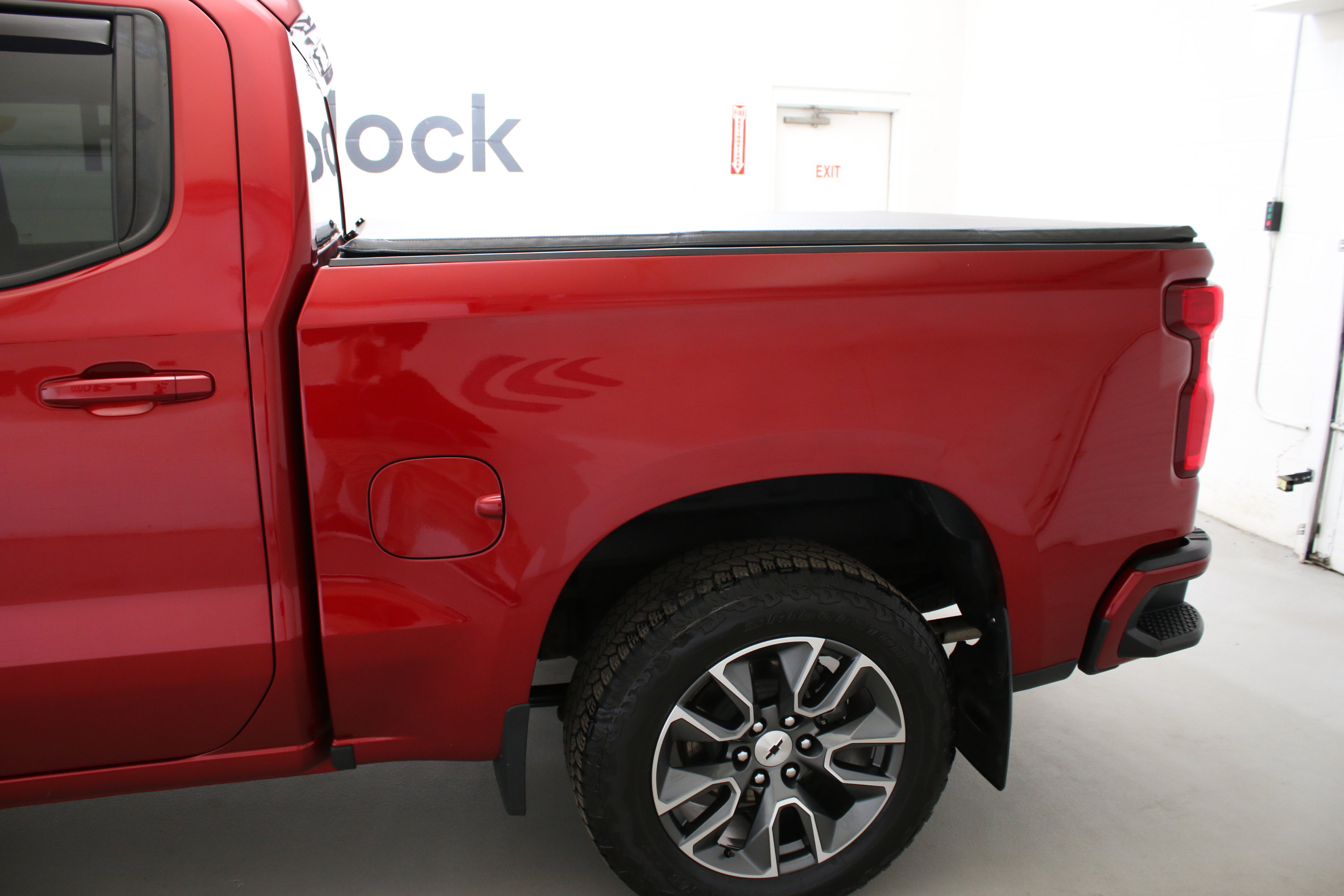 Used 2023 Chevrolet Silverado 1500 RST w/ Z71 Off-Road Package image 6