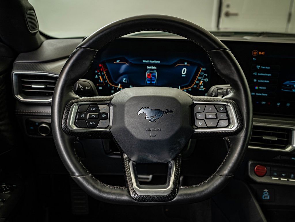 Used 2025 Ford Mustang Premium image 31