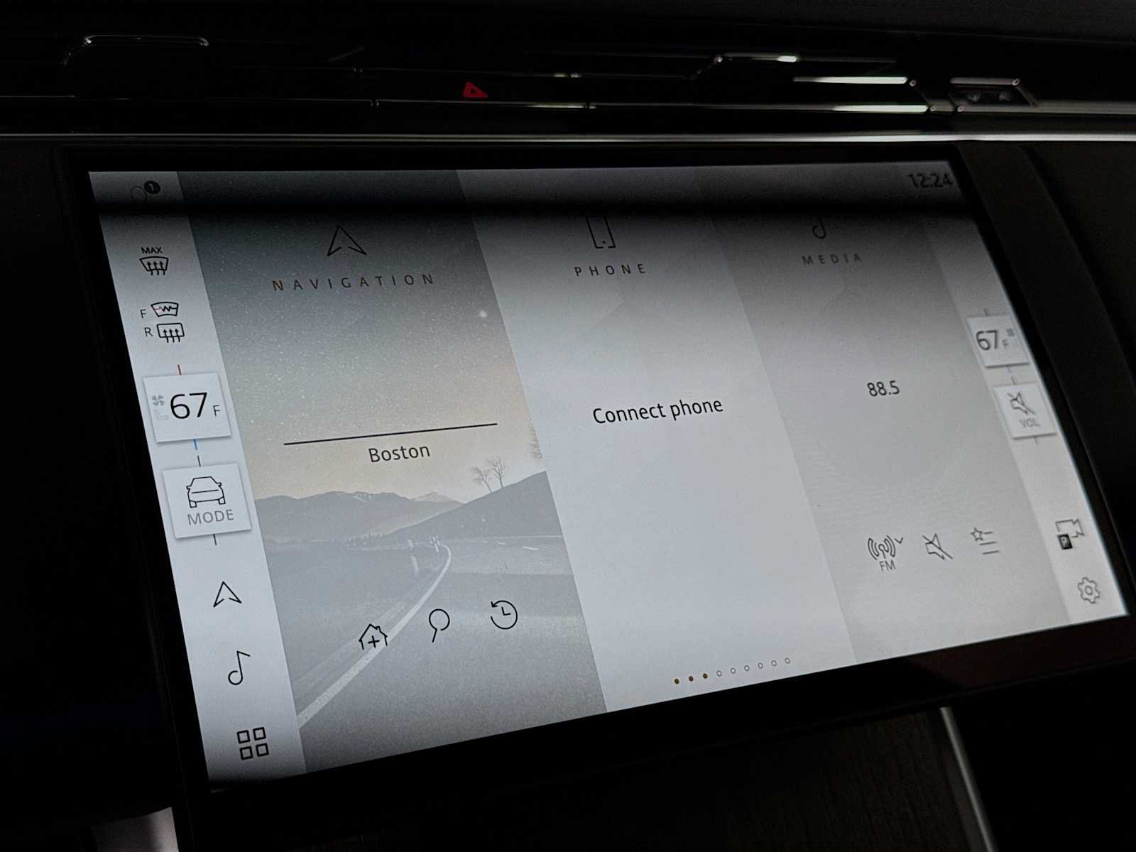New 2026 Land Rover Range Rover SE AWD/4WD image 14