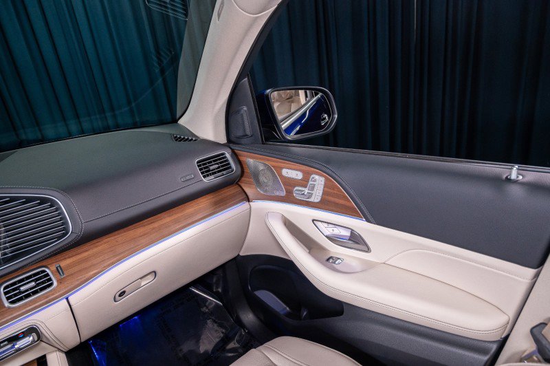 New 2026 Mercedes-Benz GLS 580 4MATIC image 26