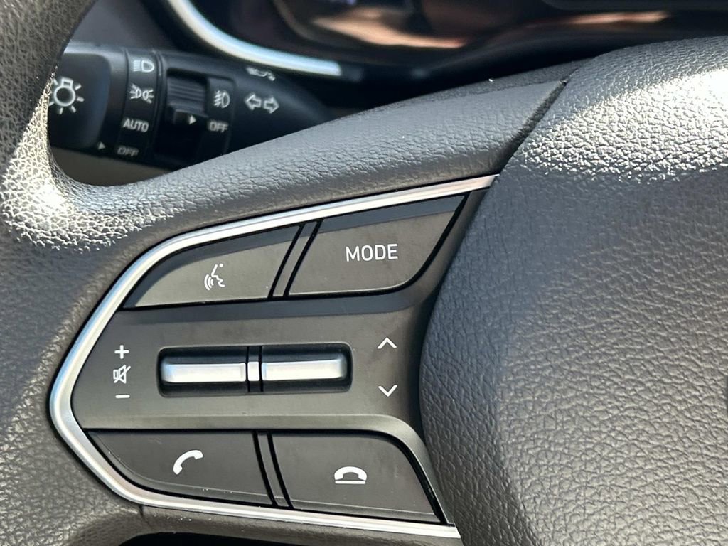 Used 2020 Hyundai Santa Fe SEL image 28