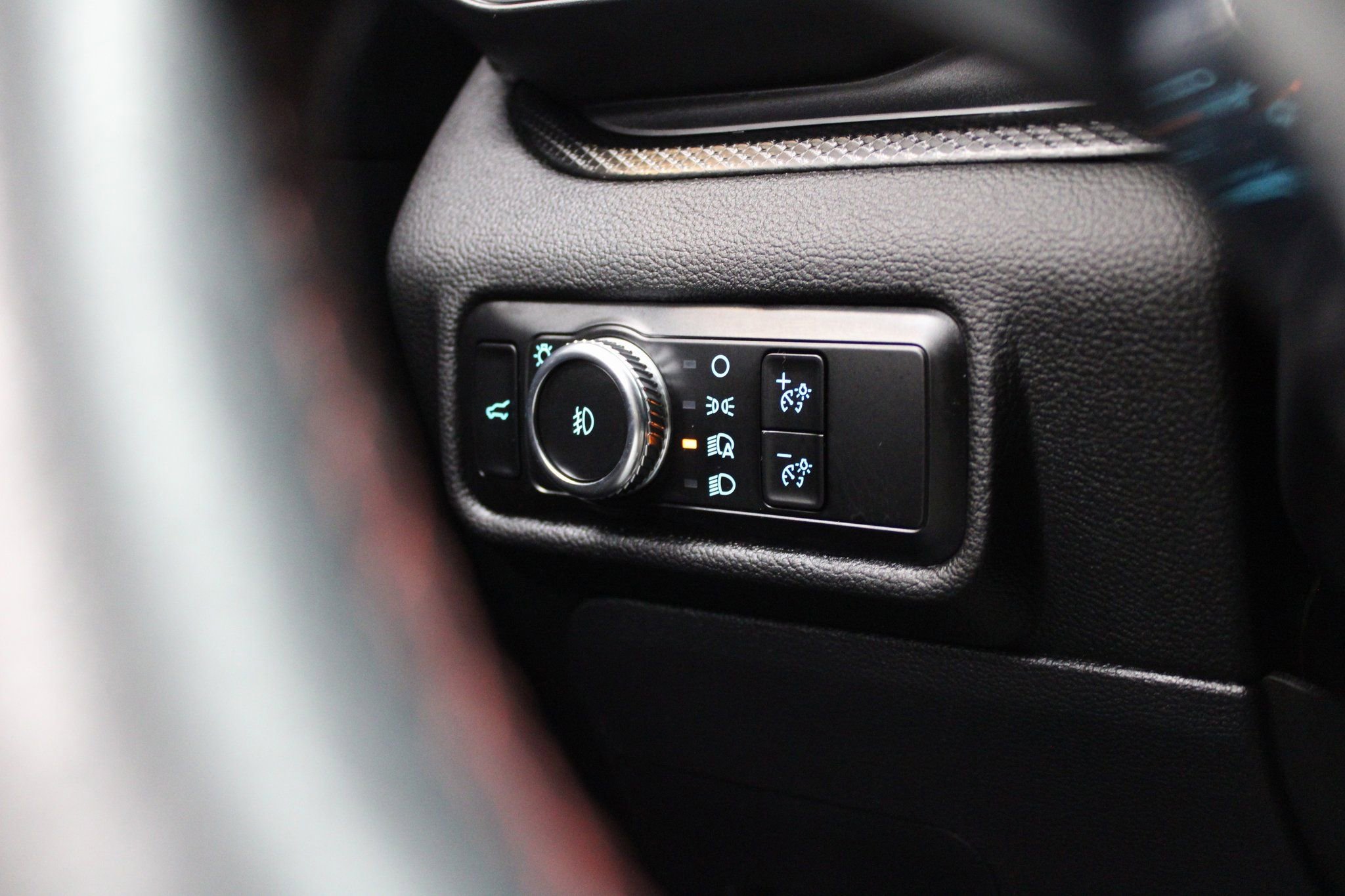 Used 2023 Ford Explorer ST-Line w/ Class IV Trailer Tow Package image 37