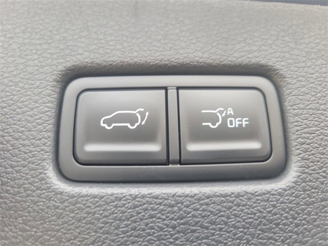 Certified 2025 Kia Telluride EX w/ EX Captain's Chair Package image 10