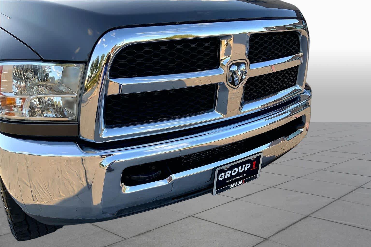 Used 2017 RAM 2500 Tradesman w/ Chrome Appearance Group AWD/4WD image 29