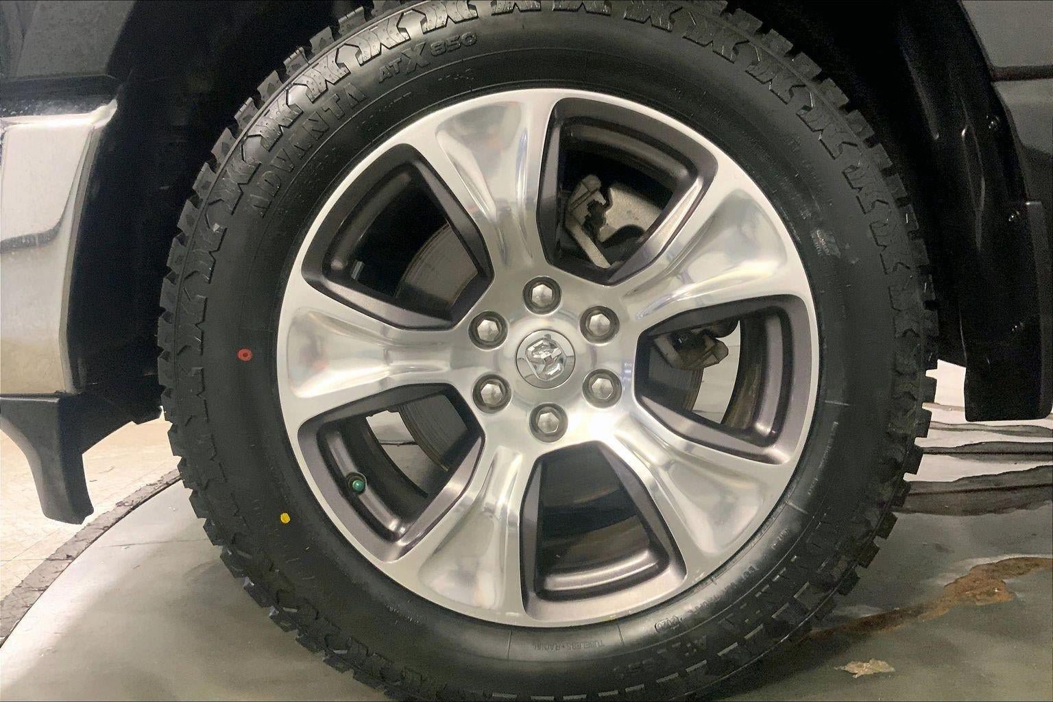Used 2023 RAM 1500 Laramie AWD/4WD image 9