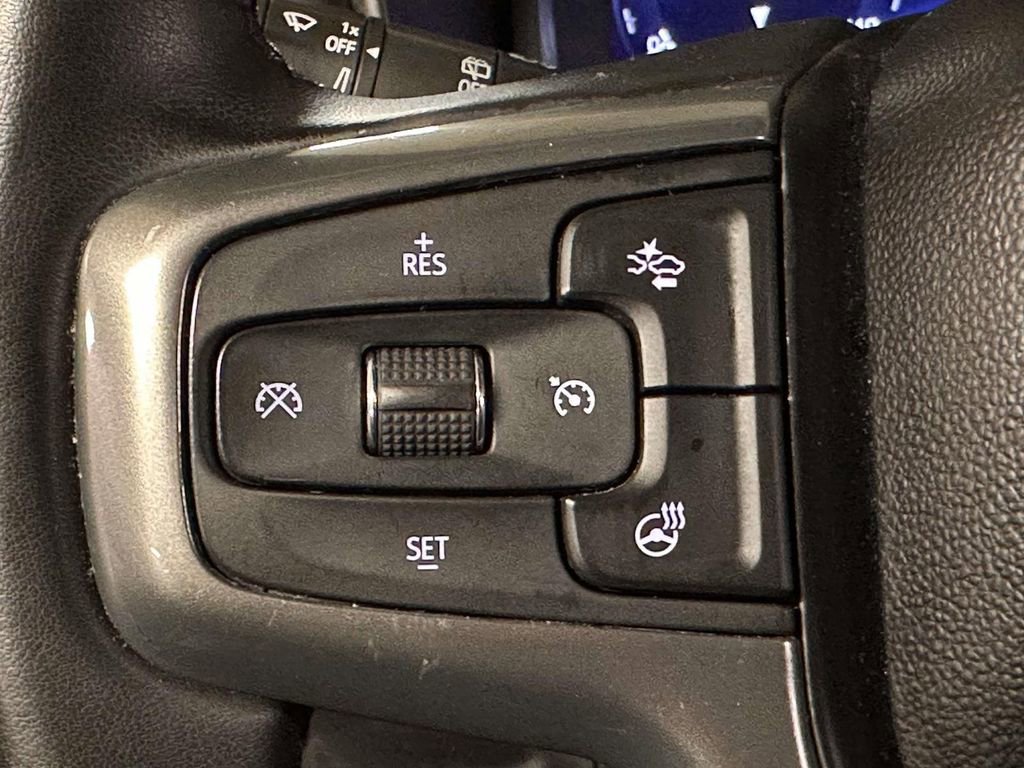 Used 2023 Chevrolet Tahoe Z71 w/ Luxury Package image 23