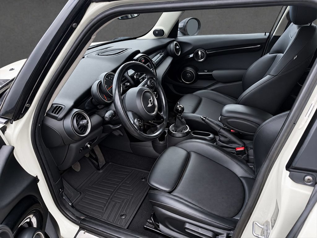Used 2015 MINI Cooper S FWD image 3