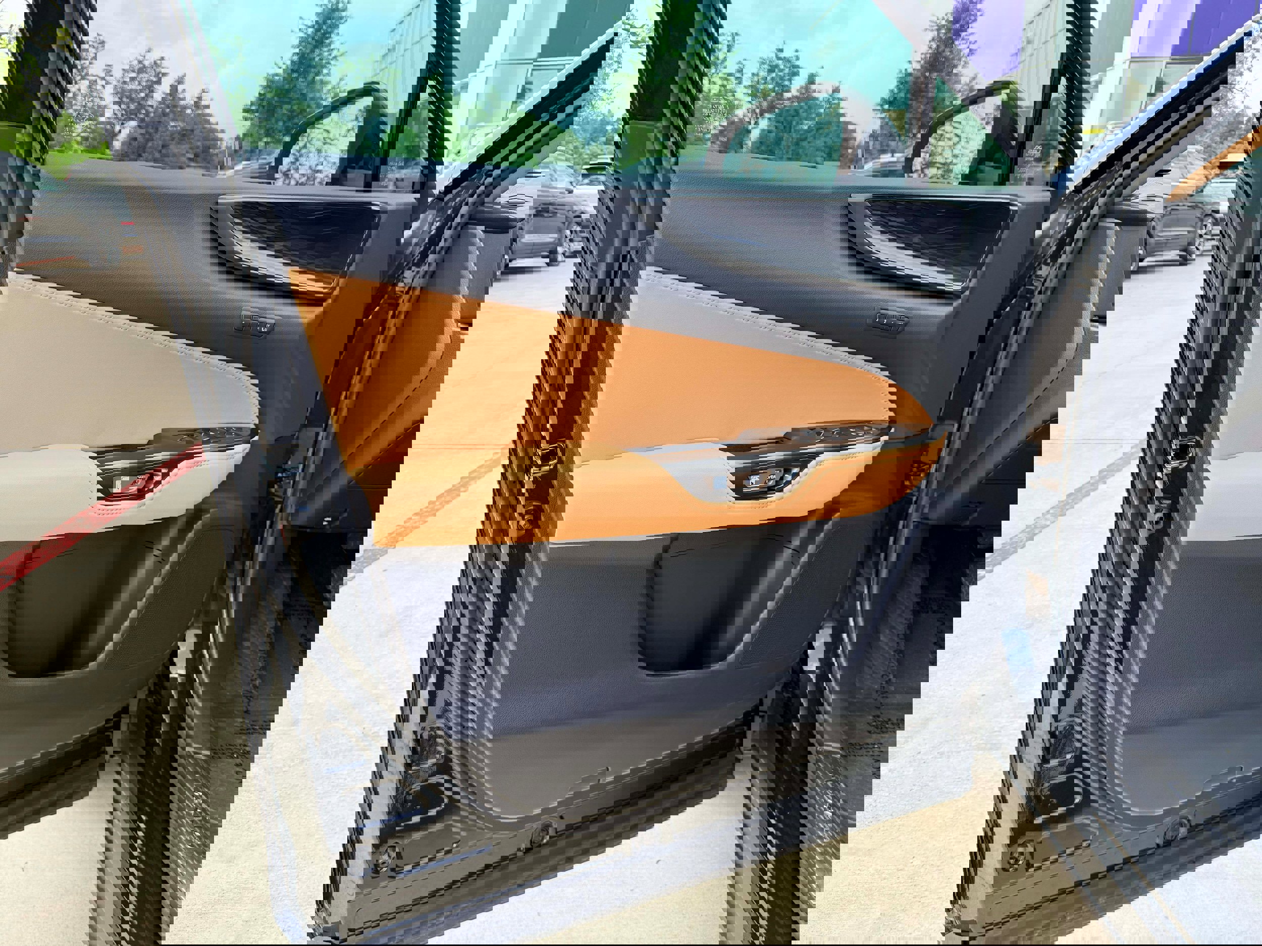 Used 2024 Lexus NX 350h AWD image 10