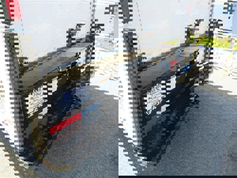 Used 2021 GMC Savana 3500 Extended w/ Power Convenience Package image 9