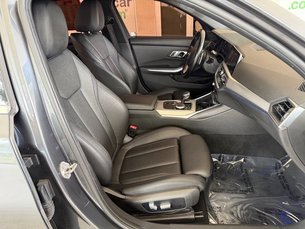 Used 2021 BMW 330i Sedan RWD image 23
