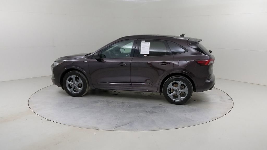 Certified 2023 Ford Escape ST-Line w/ Tech Pack #1 image 18