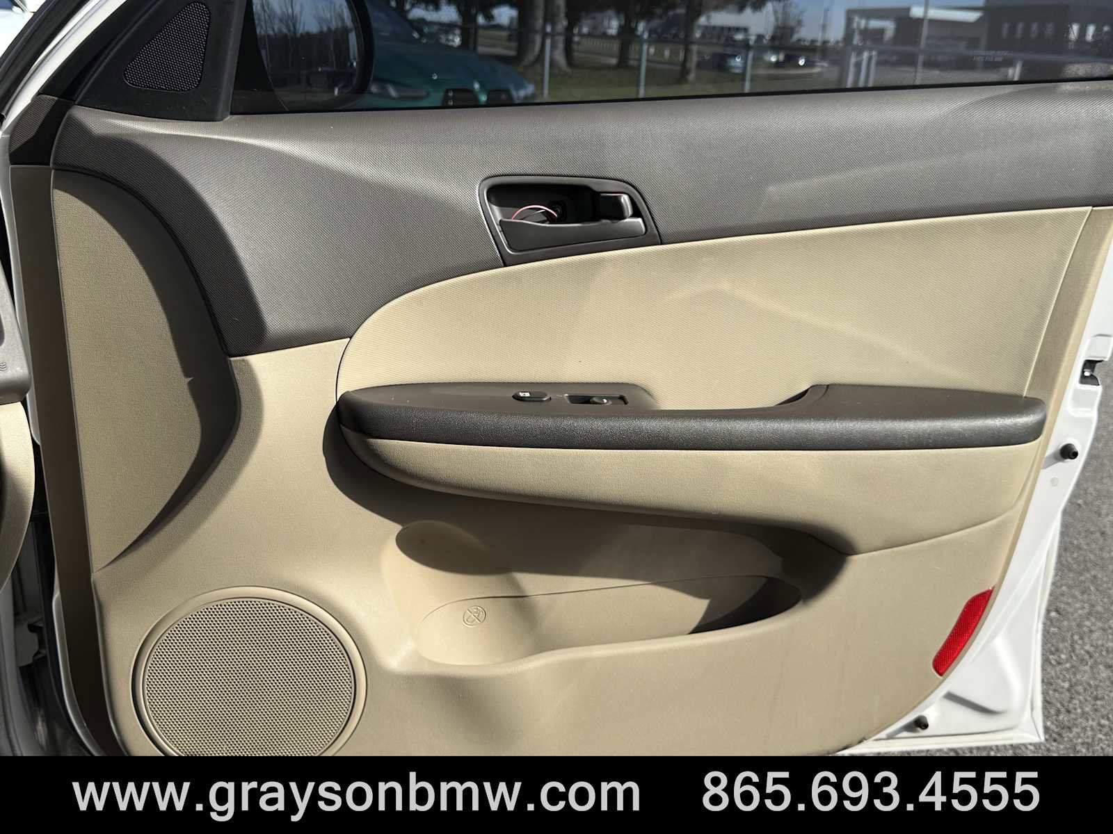 Used 2011 Hyundai Elantra GLS image 26