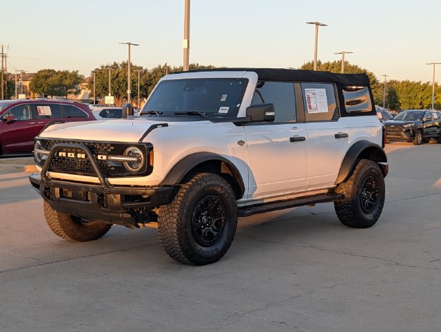 Used 2023 Ford Bronco Wildtrak AWD/4WD image 10