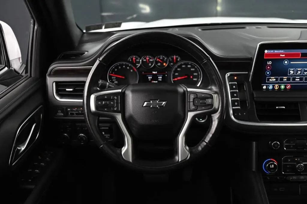 Used 2021 Chevrolet Tahoe Z71 w/ Z71 Signature Package AWD/4WD image 30