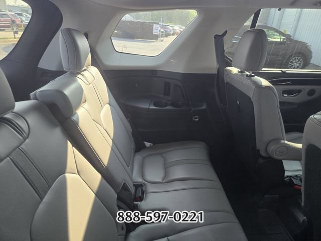 Used 2024 Honda Pilot EX-L image 11