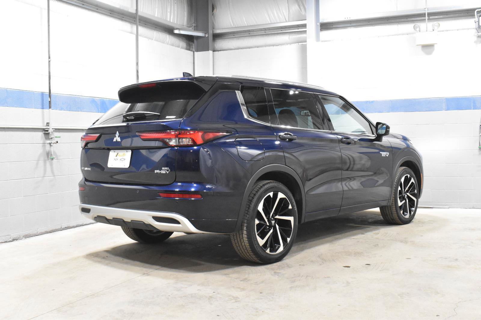Used 2023 Mitsubishi Outlander SEL image 26