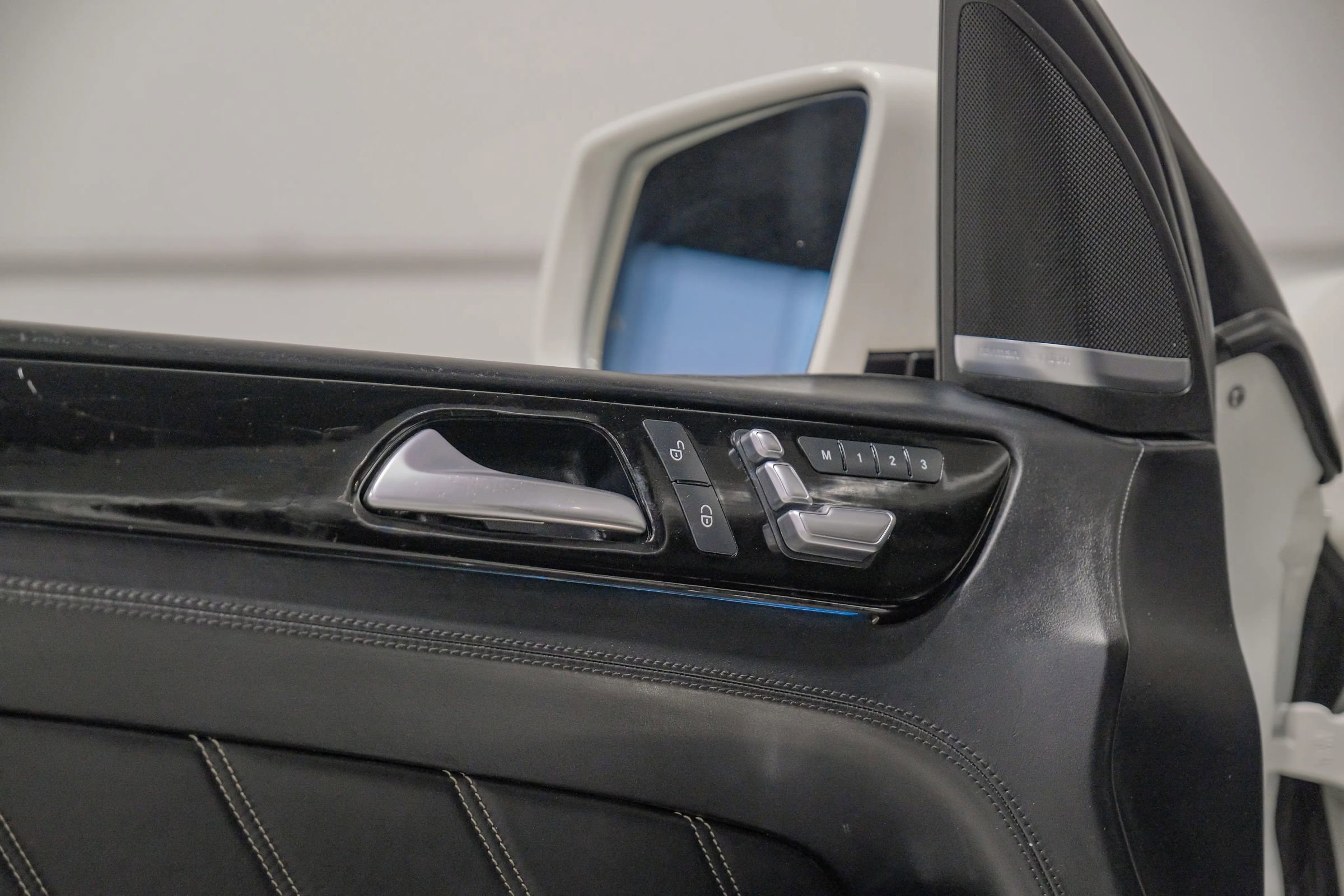 Used 2016 Mercedes-Benz GL 63 AMG 4MATIC image 52
