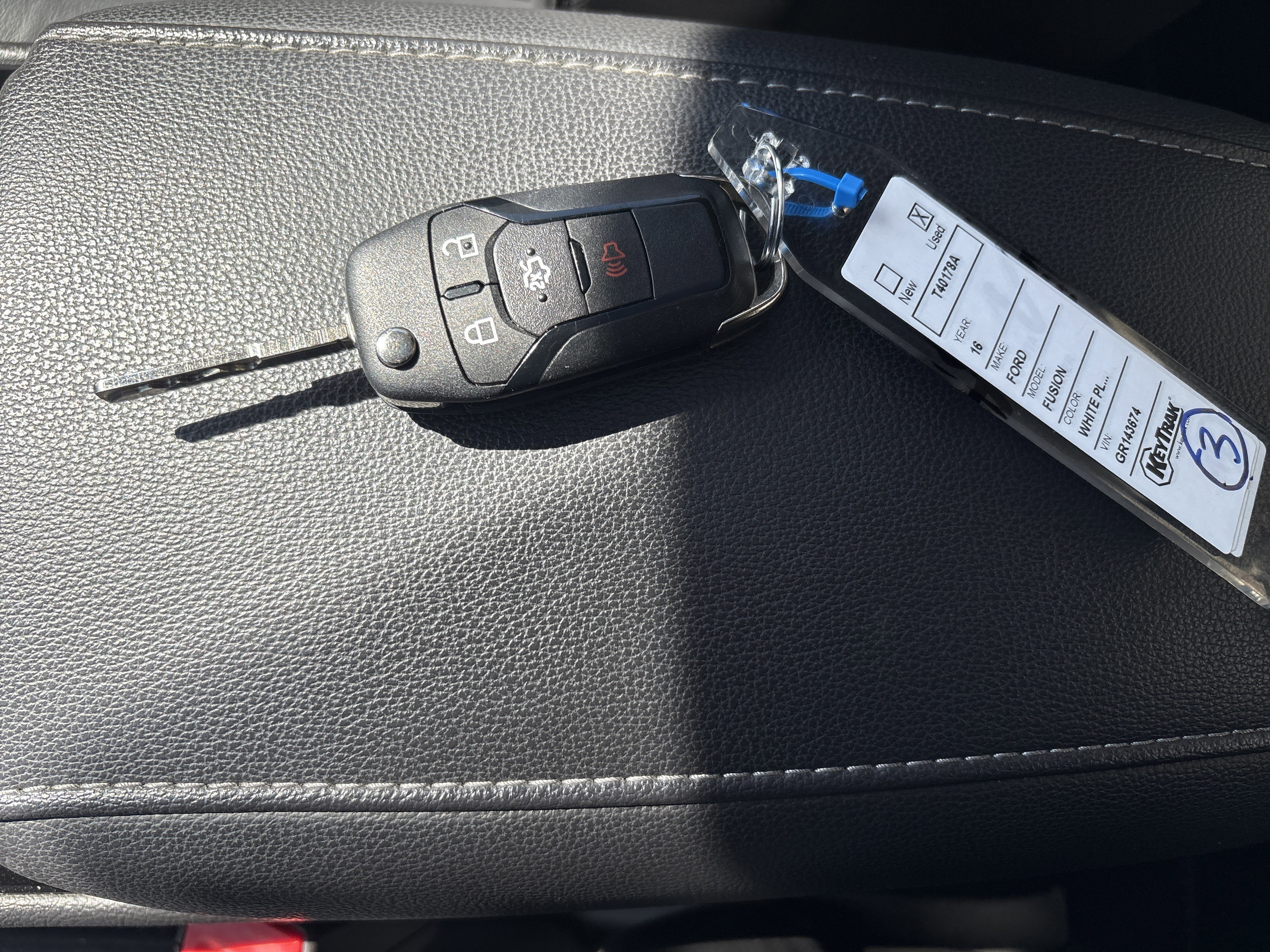 Used 2016 Ford Fusion SE w/ Equipment Group 202A image 35