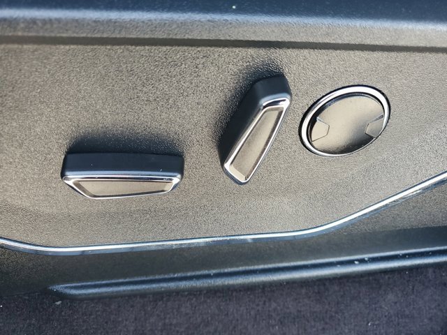 Certified 2021 Ford F150 Lariat w/ Equipment Group 502A High image 26