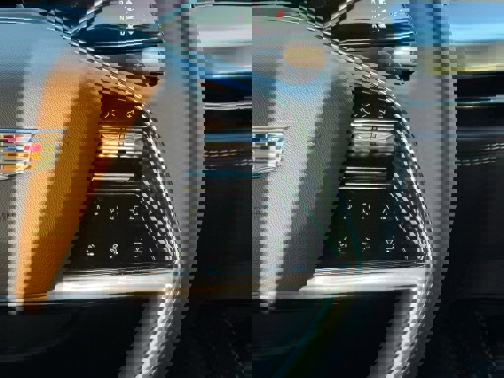 New 2026 Cadillac Escalade ESV Sport w/ LPO, ONYX Package image 27