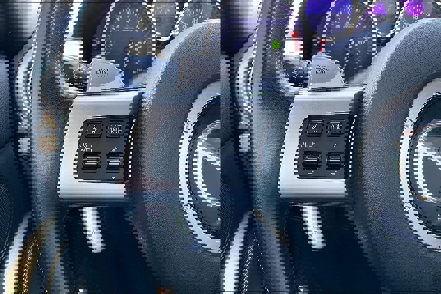 Used 2012 MAZDA MX-5 Miata Touring image 21