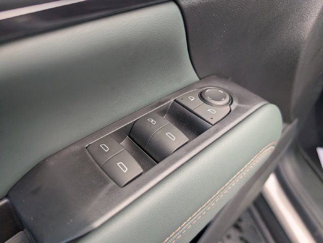 New 2027 GMC Terrain AT4 w/ Convenience Package III AWD/4WD image 13
