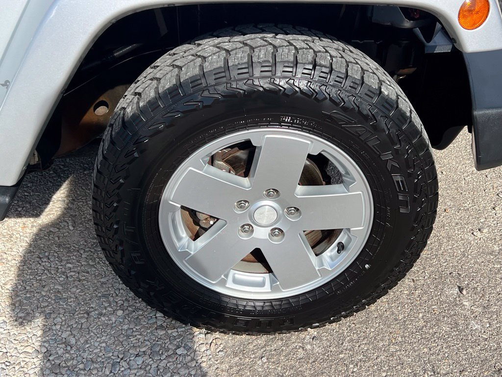 Used 2011 Jeep Wrangler Sahara w/ Trailer Tow Group AWD/4WD image 10
