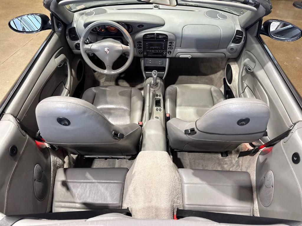 Used 2004 Porsche 911 Carrera image 18