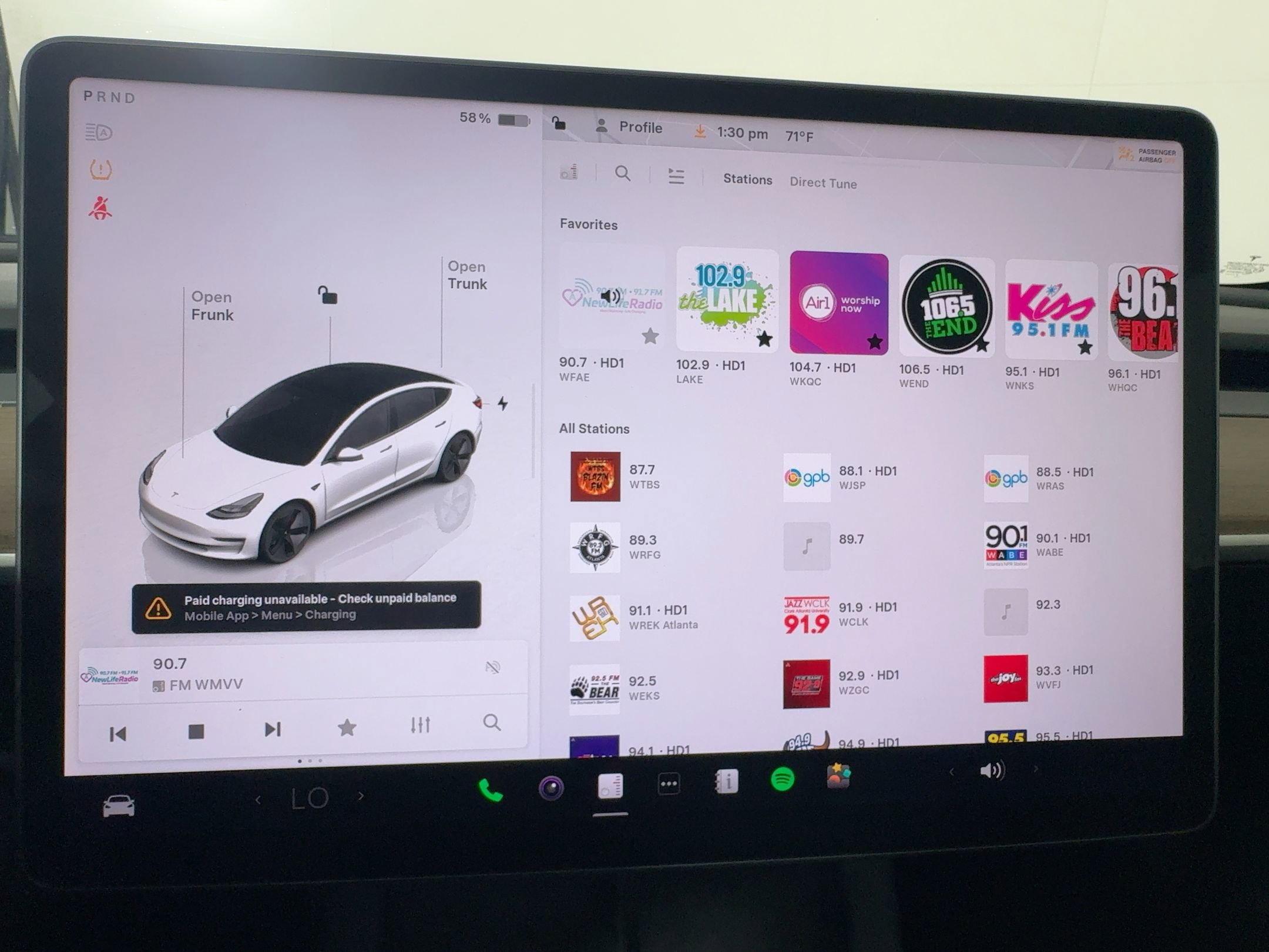 Used 2022 Tesla Model 3 Standard Range image 22