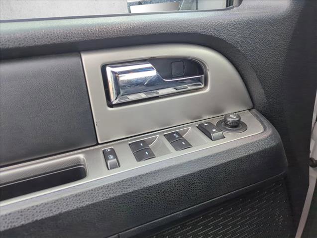 Used 2017 Ford Expedition EL XLT image 19