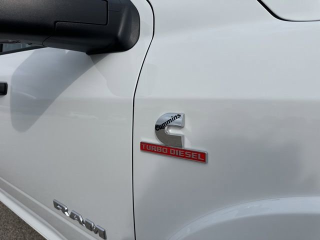 New 2026 RAM 3500 Big Horn AWD/4WD image 43
