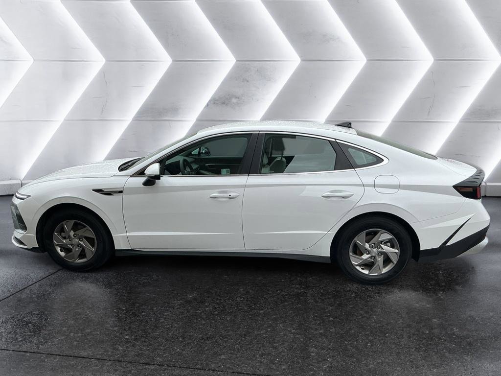 Certified 2025 Hyundai Sonata SE image 8