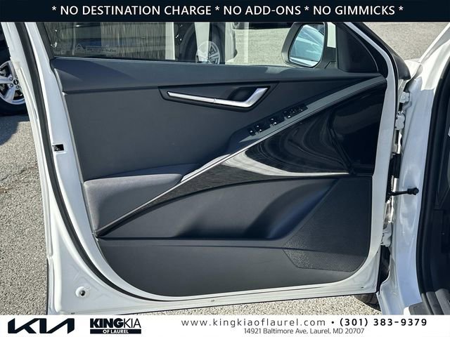 Used 2023 Kia Niro EX w/ EX Cold Weather Package image 19