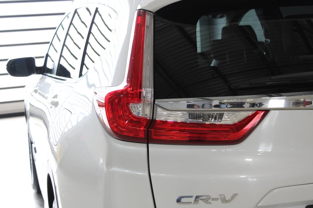 Used 2019 Honda CR-V Touring image 39